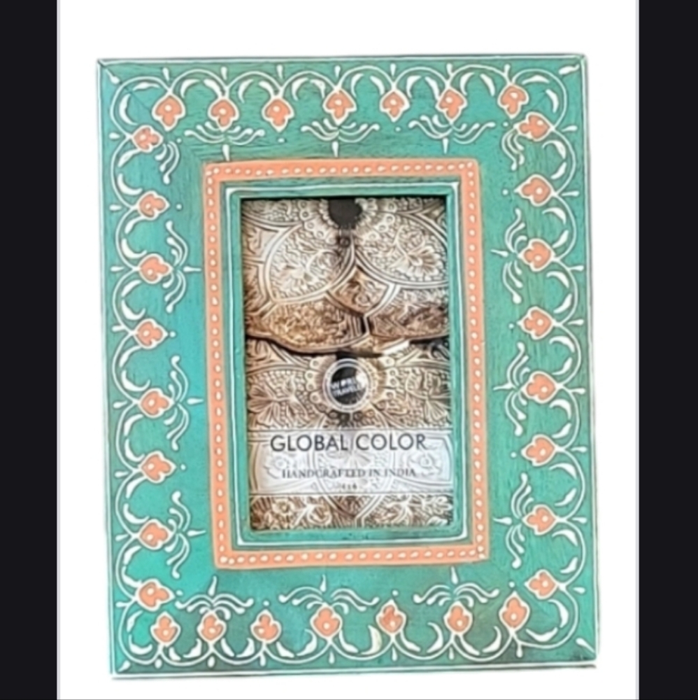 Hand-Detailed Frame 4×6